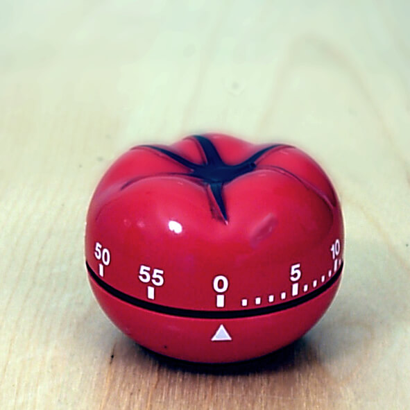 En köksklocka i form av en tomat. Används oftast i samband med Pomodoro-tekniken.